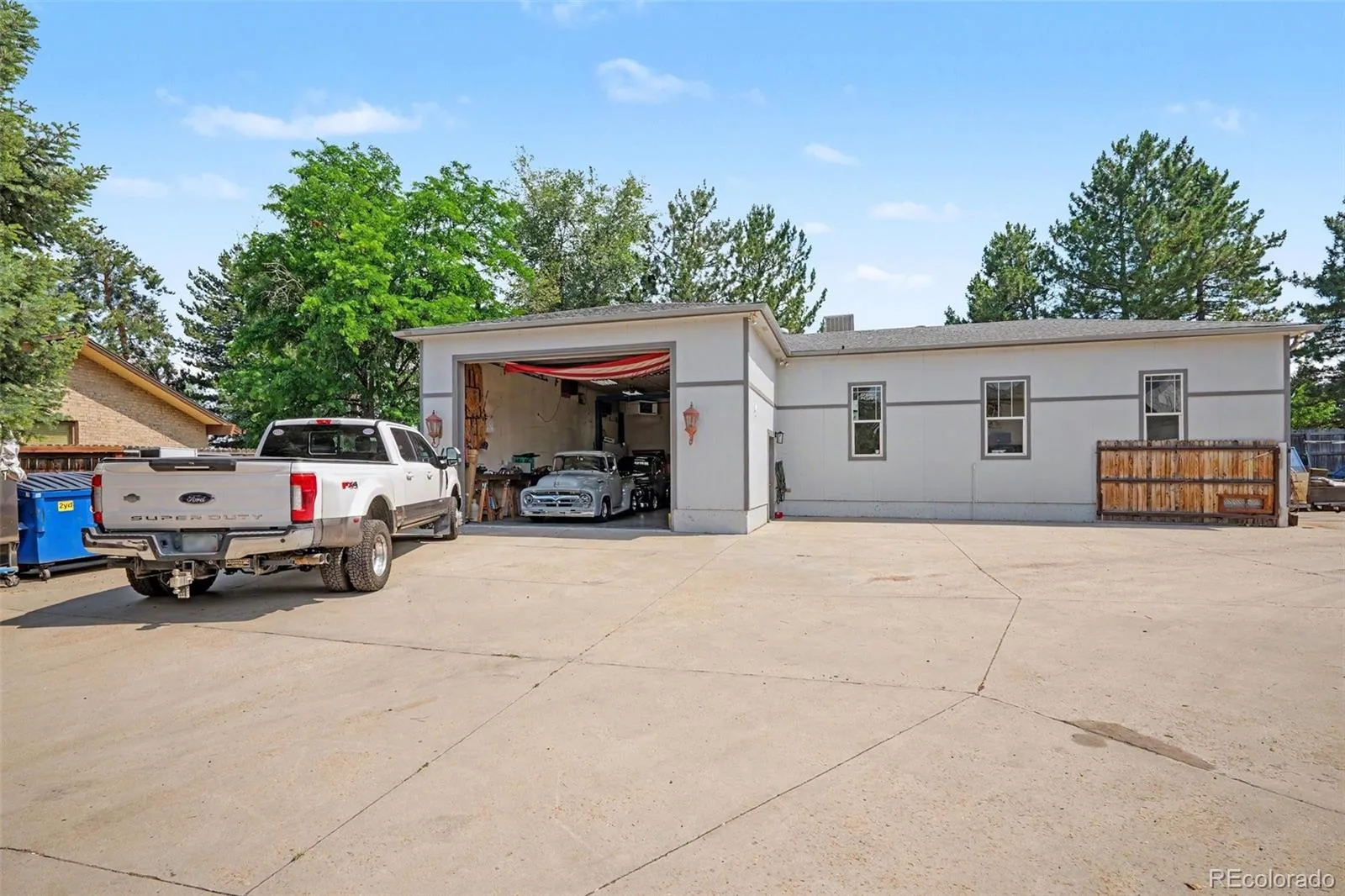 8143 S Otis Court Littleton CO 80128 | MLS #REC5515930 07022026234218 1600 34