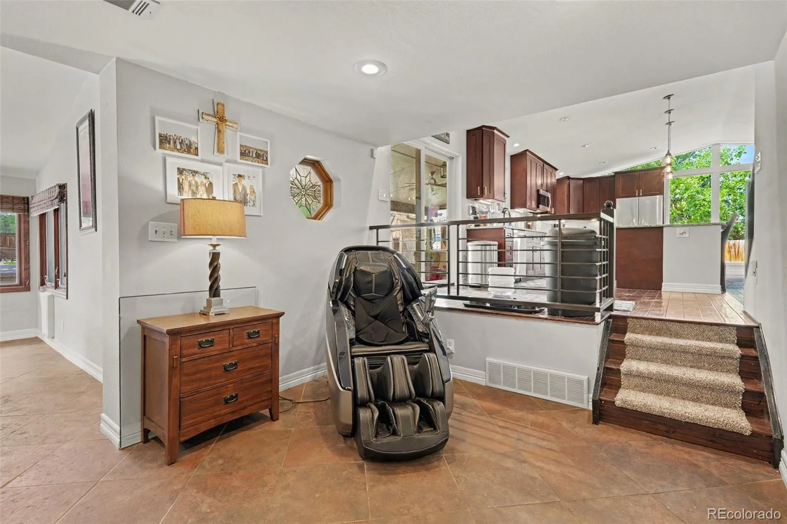 8143 S Otis Court Littleton CO 80128 | MLS #REC5515930 07022026234218 1600 9