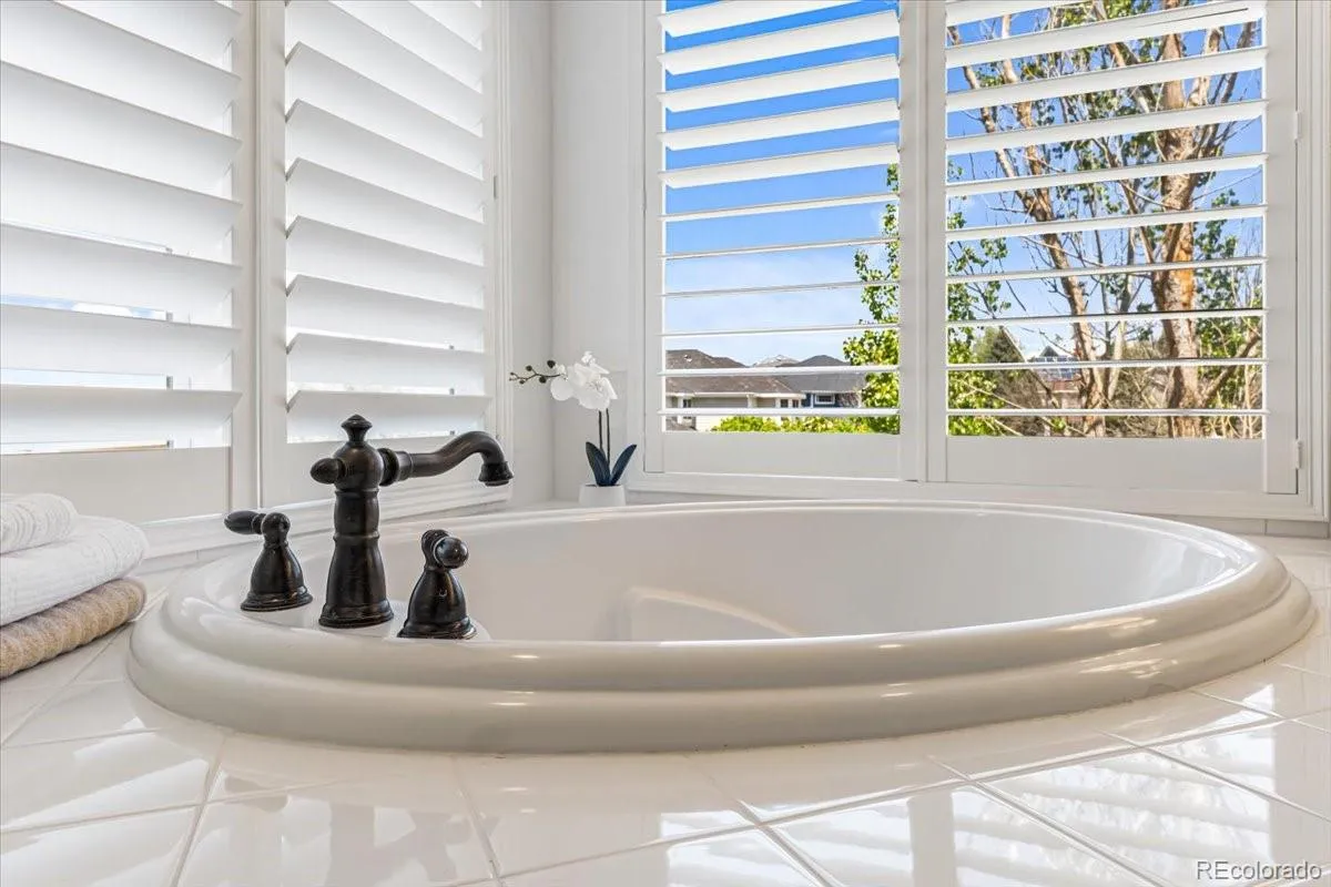 22045 E Hoover Drive Aurora CO 80016 MLS #REC5516011 05182026194855 1200 23