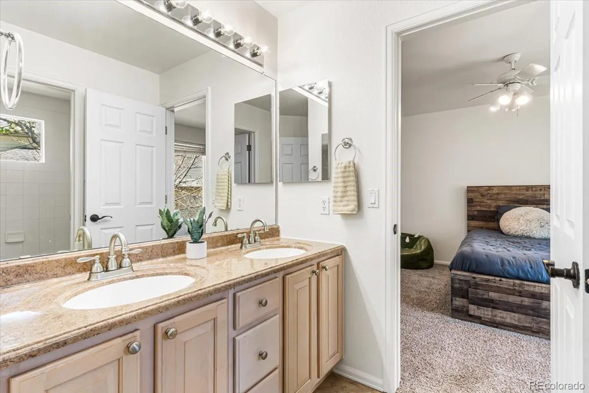 22045 E Hoover Drive Aurora CO 80016 MLS #REC5516011 05182026194855 1200 26