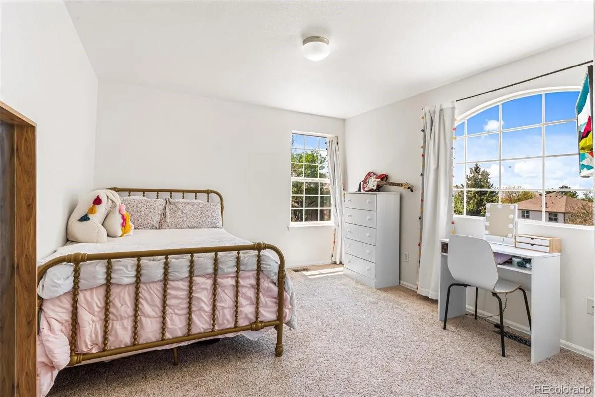 22045 E Hoover Drive Aurora CO 80016 MLS #REC5516011 05182026194855 1200 28