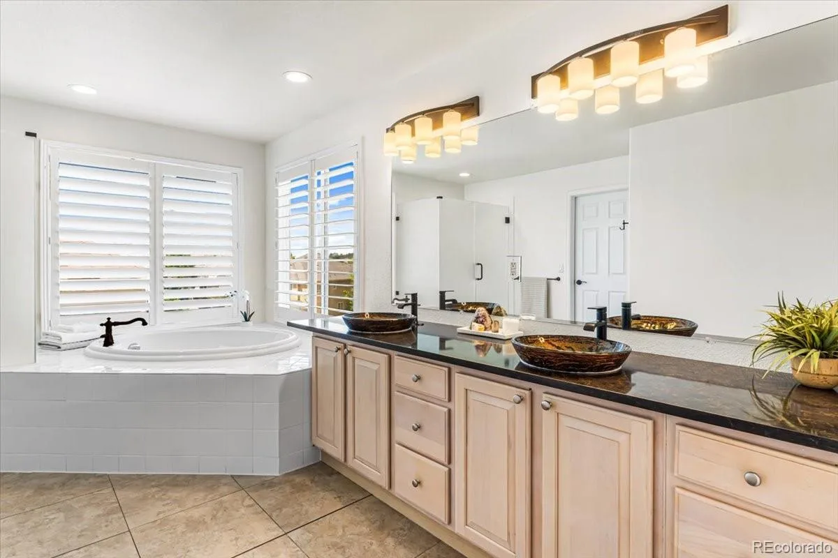 22045 E Hoover Drive Aurora CO 80016 MLS #REC5516011 06032026024846 1200 21