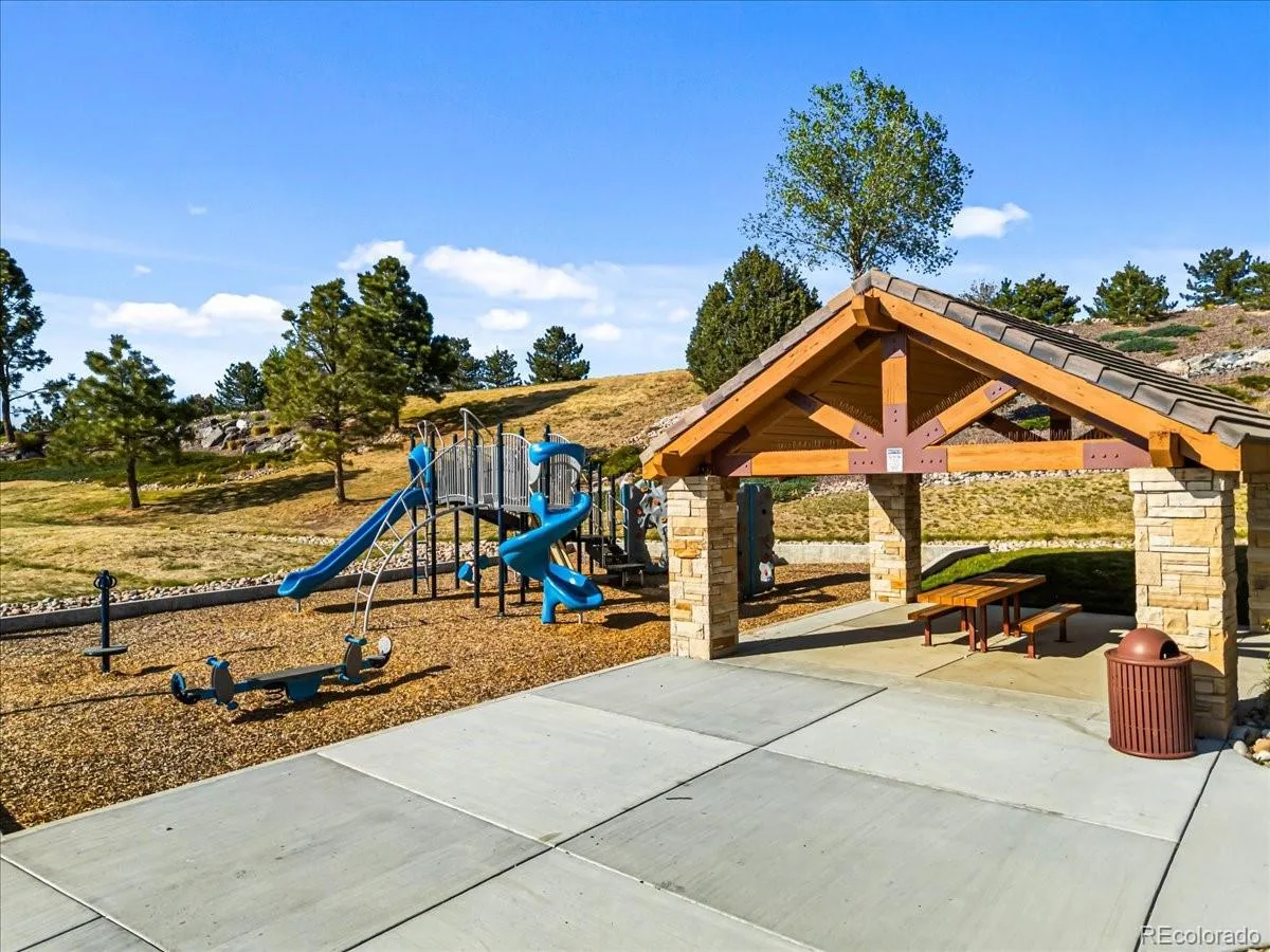 22045 E Hoover Drive Aurora CO 80016 MLS #REC5516011 06032026024846 1200 40