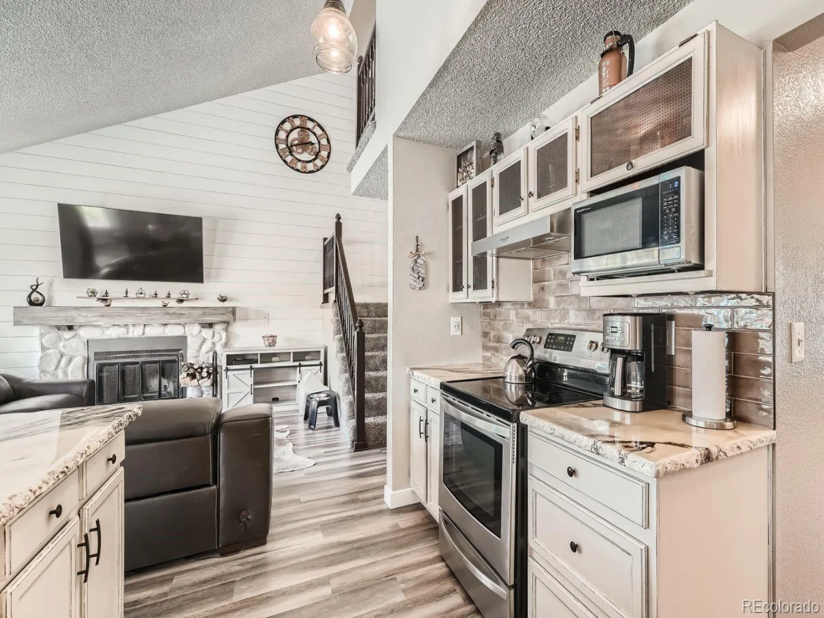 5954 S Netherland Circle Centennial CO 80015 | MLS #REC5516401 07142026194637 1200 9