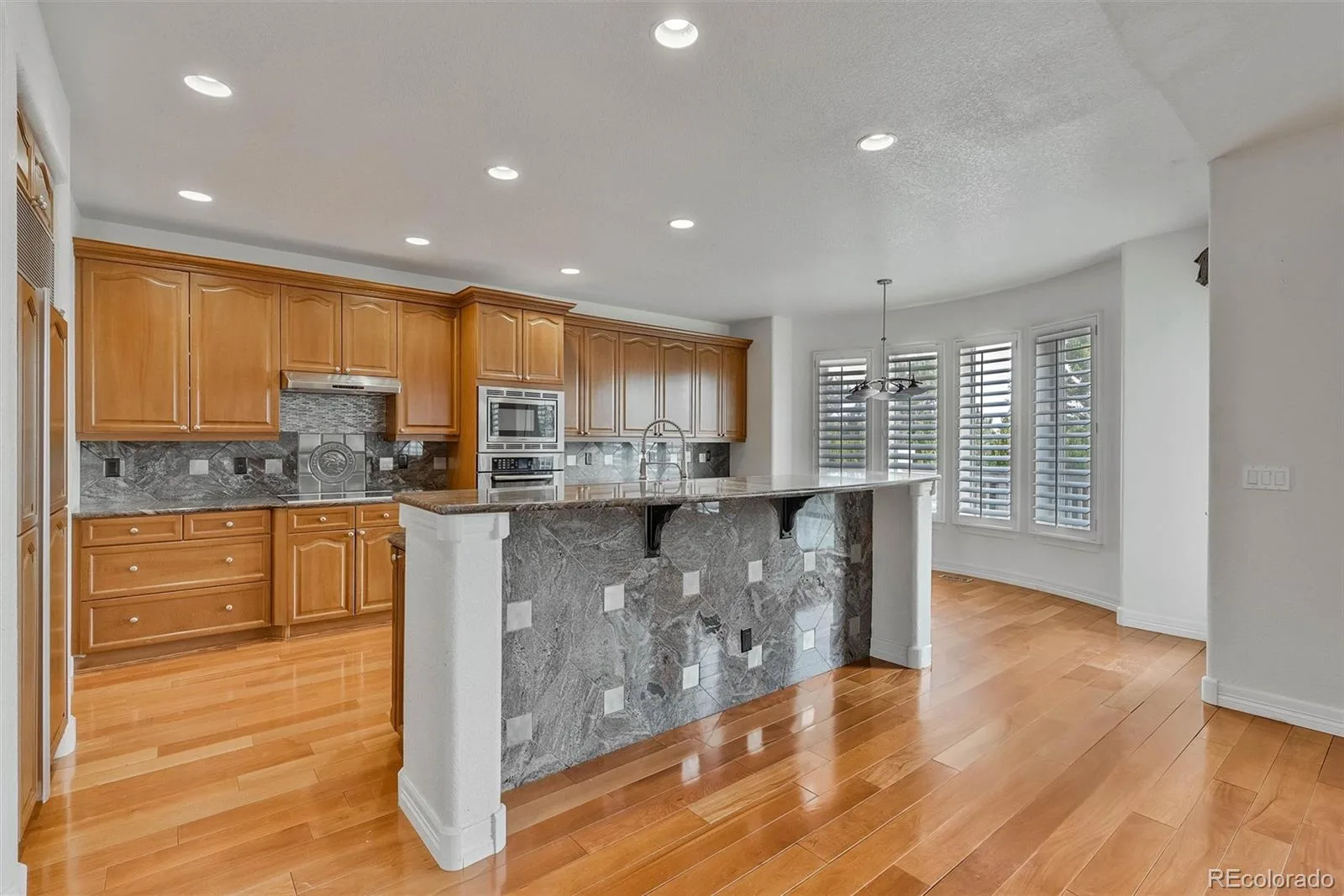 7018 S Netherland Way Aurora CO 80016 | MLS #REC5516592 08132026215918 1600 3