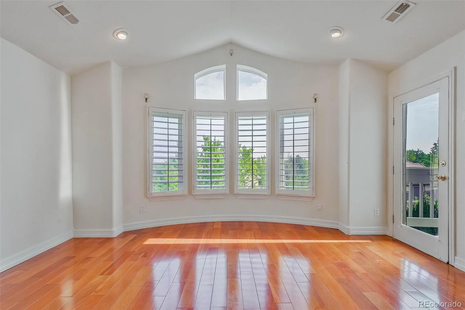 7018 S Netherland Way Aurora CO 80016 | MLS #REC5516592 08132026215918 1600 4