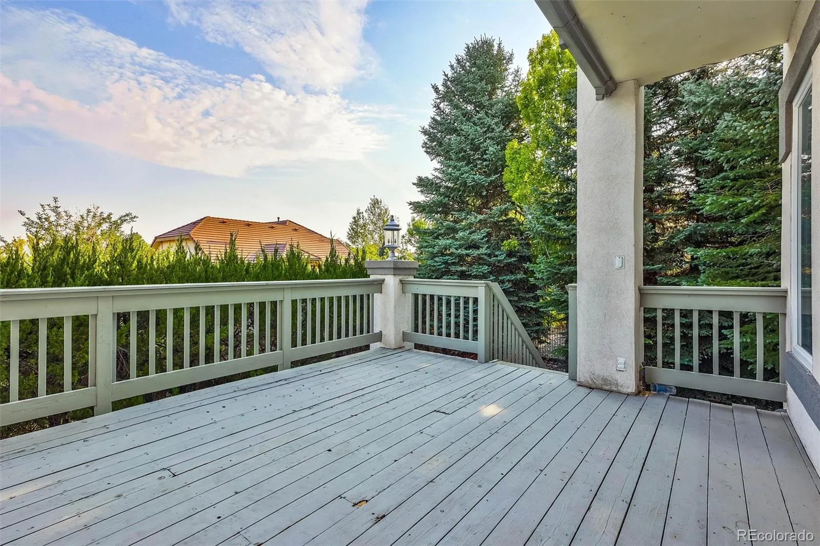 7018 S Netherland Way Aurora CO 80016 | MLS #REC5516592 08132026215918 1600 42