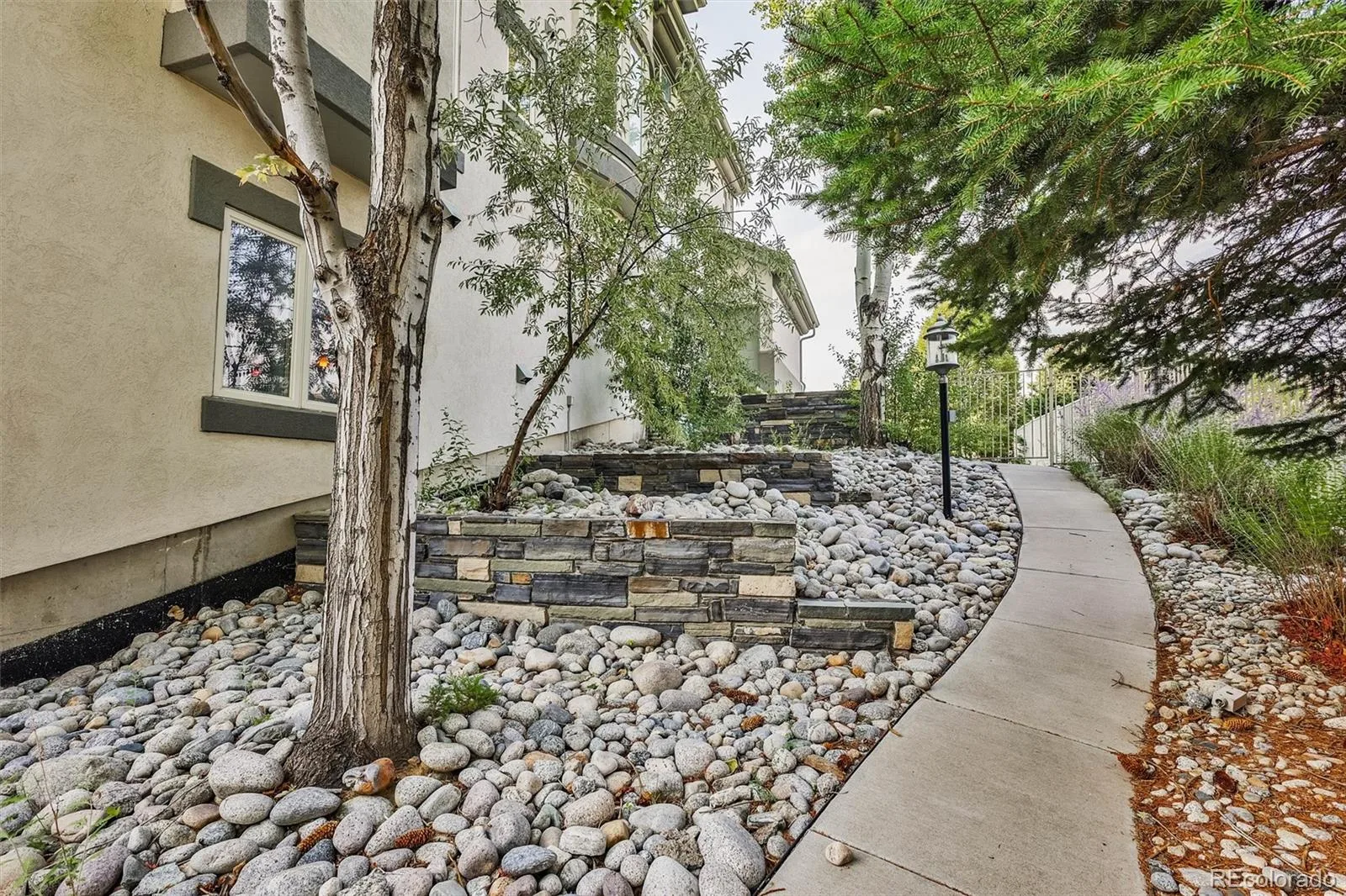 7018 S Netherland Way Aurora CO 80016 | MLS #REC5516592 08132026215918 1600 46