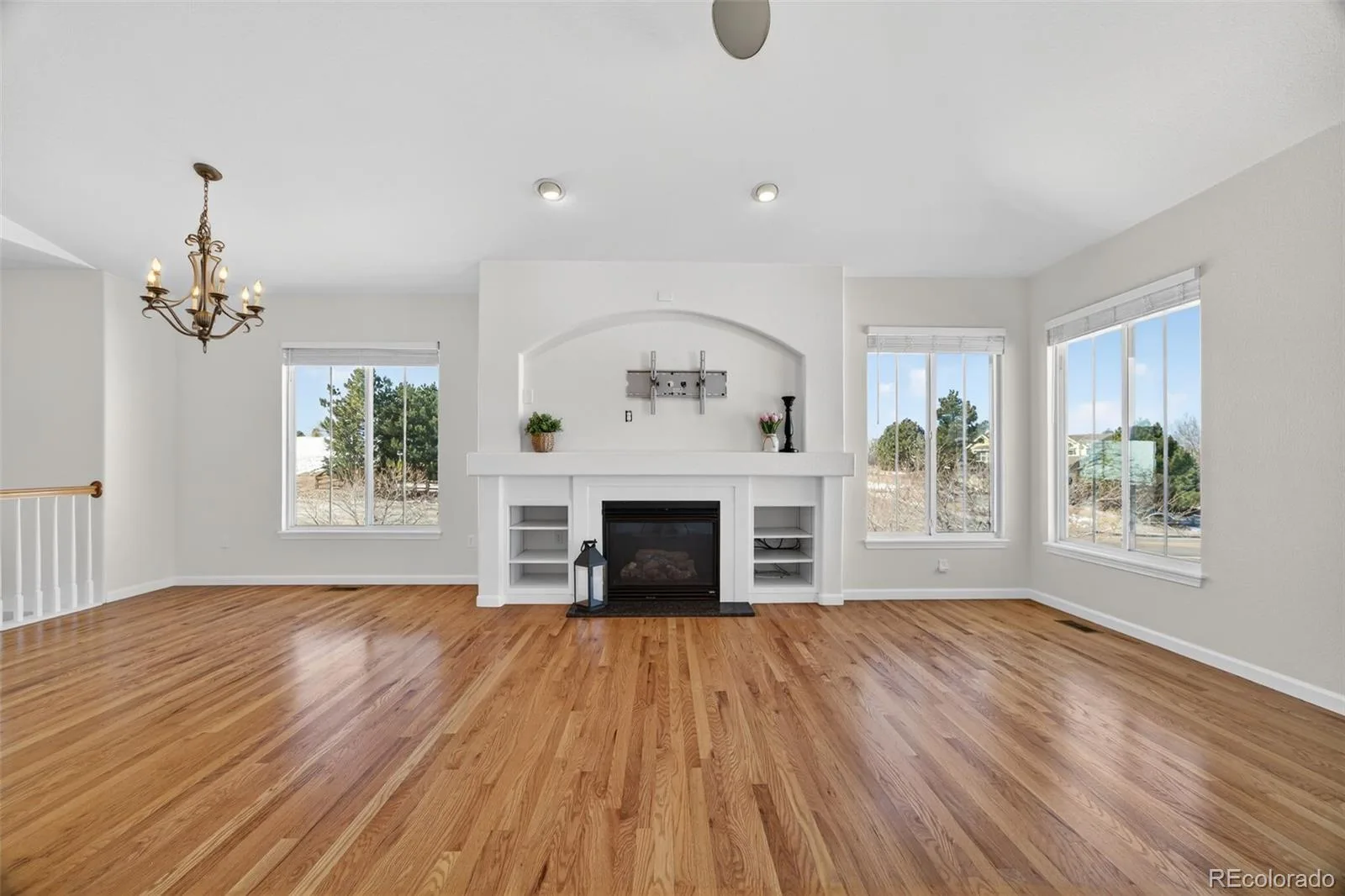 4405 Millwagon Trail Castle Rock CO 80109 | MLS #REC5518305 07092026023808 1600 14