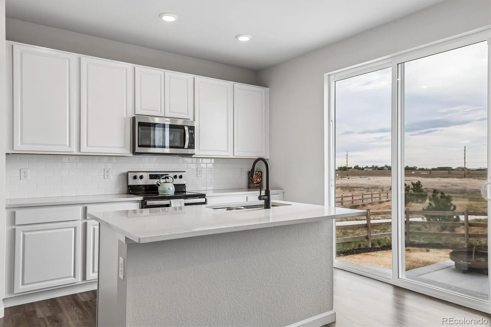14680 Harvest Drive Longmont CO 80504 | MLS #REC5518422 06102026184057 1600 15