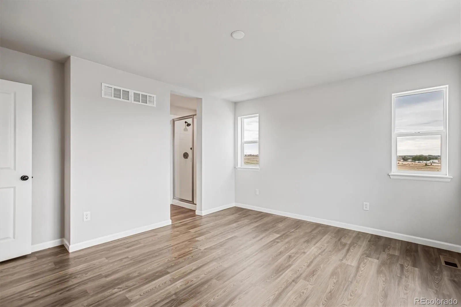 14680 Harvest Drive Longmont CO 80504 | MLS #REC5518422 06102026184057 1600 34