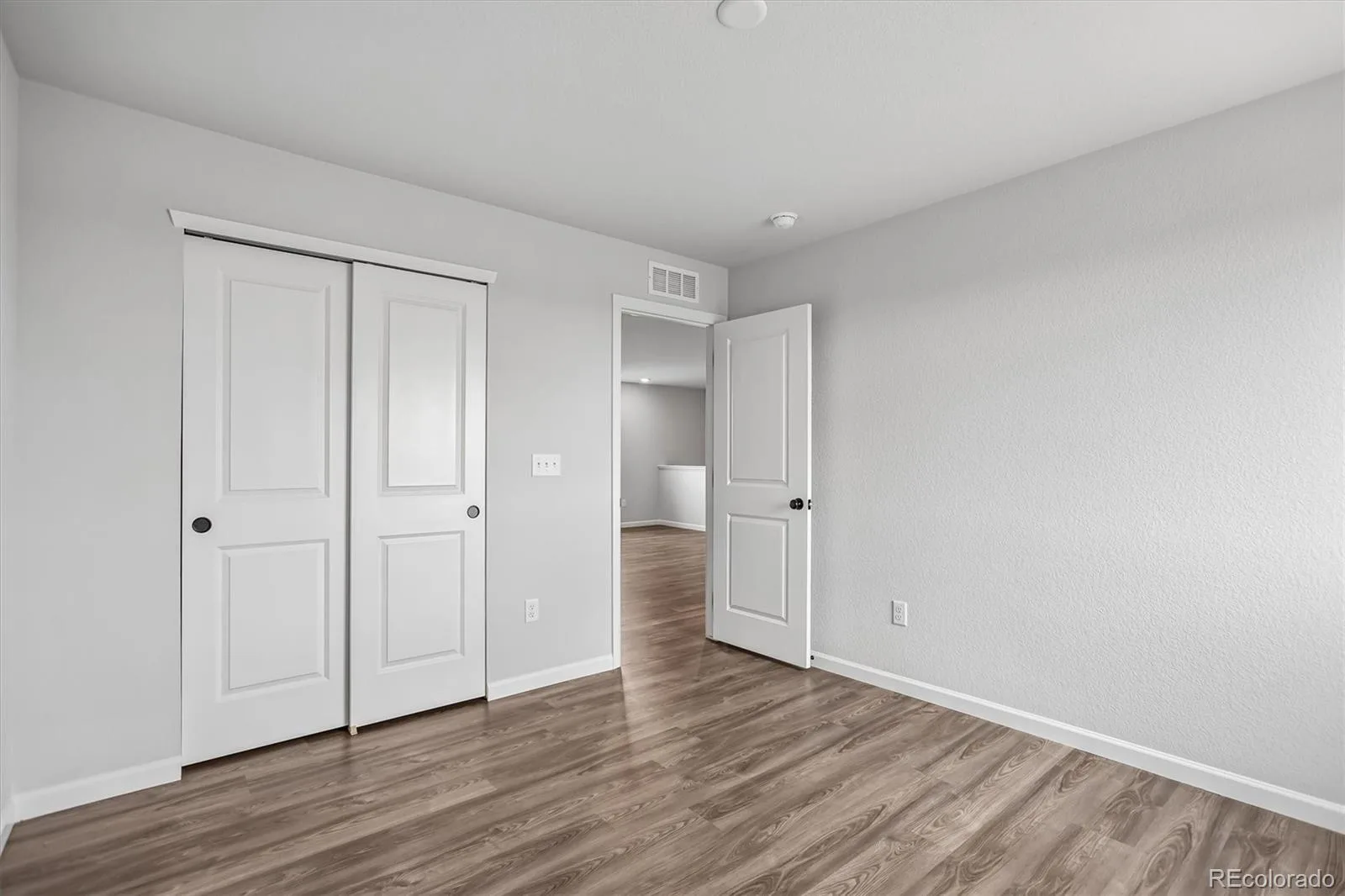 14680 Harvest Drive Longmont CO 80504 | MLS #REC5518422 06102026184057 1600 41