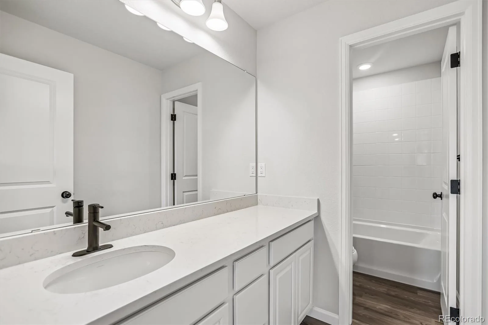 14680 Harvest Drive Longmont CO 80504 | MLS #REC5518422 06102026184057 1600 44