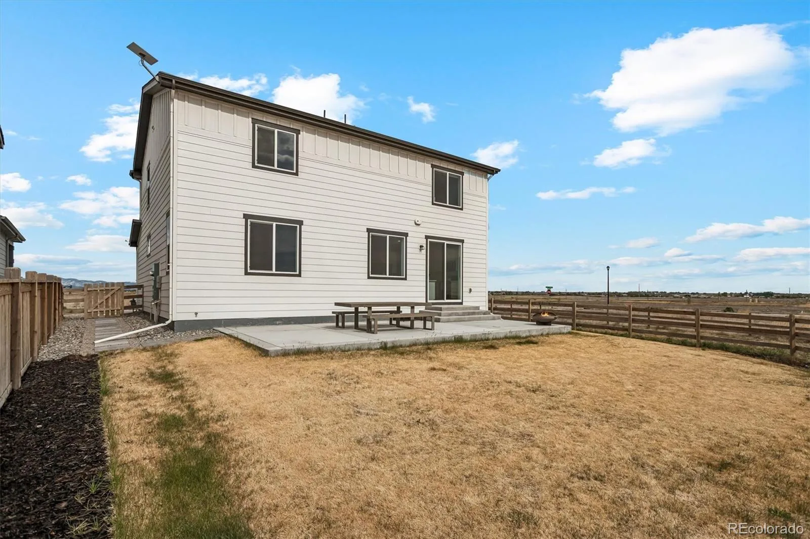 14680 Harvest Drive Longmont CO 80504 | MLS #REC5518422 06102026184057 1600 48