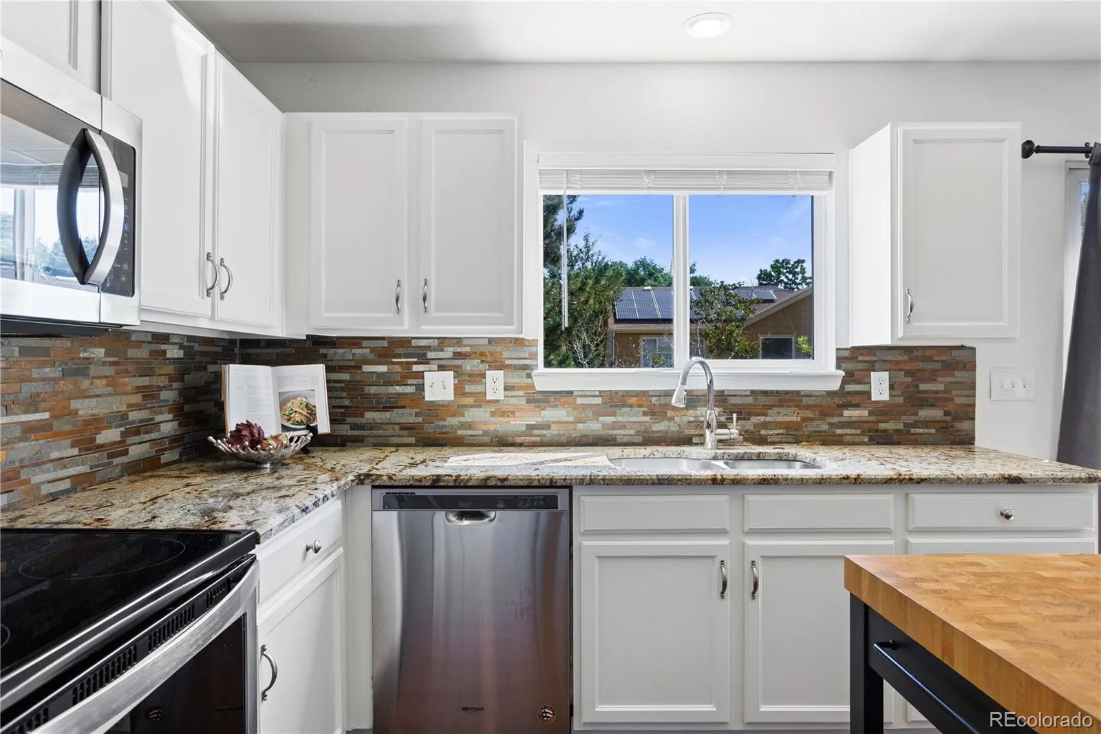 9588 High Cliffe Street Highlands Ranch CO 80129 | MLS #REC5519568 08282026214324 1600 10
