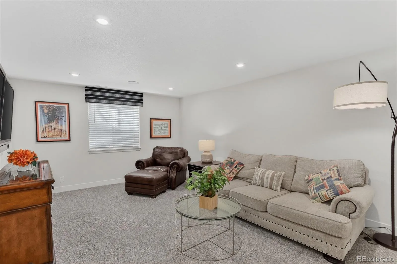 20392 E 53rd Drive Denver CO 80249 MLS #REC5520044 05202026194902 1600 34