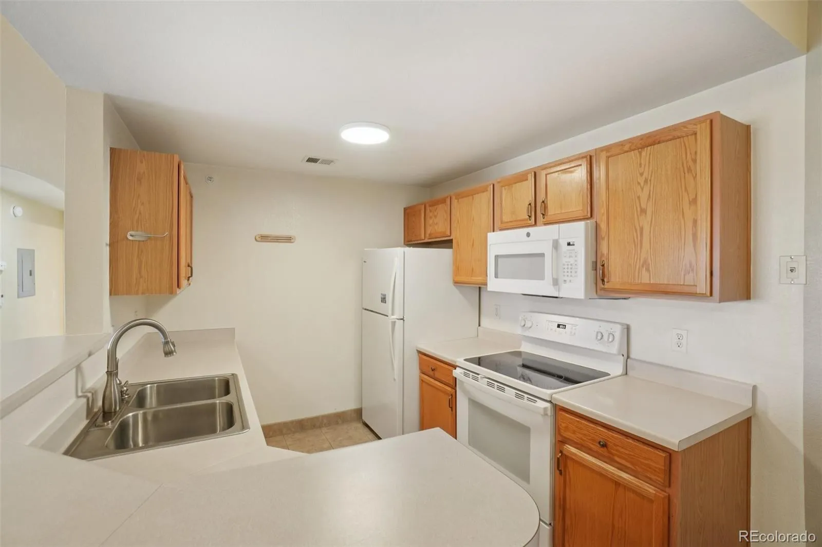7440 S Blackhawk Street #4-305 Englewood CO 80112 MLS #REC5520263 05112026230817 1600 11