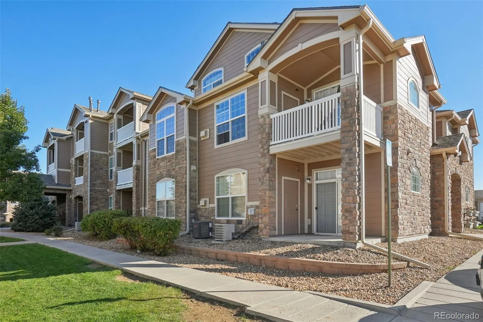 7440 S Blackhawk Street #4-305 Englewood CO 80112 MLS #REC5520263 05112026230817 1600 23