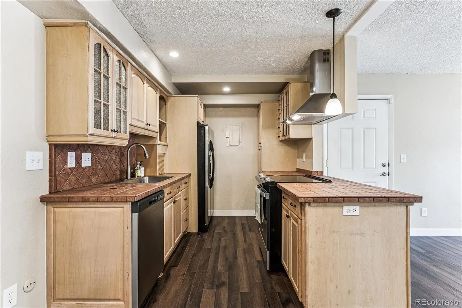 14111 E Jewell Avenue #102 Aurora CO 80012 MLS #REC5520653 01072026171812 1600 6