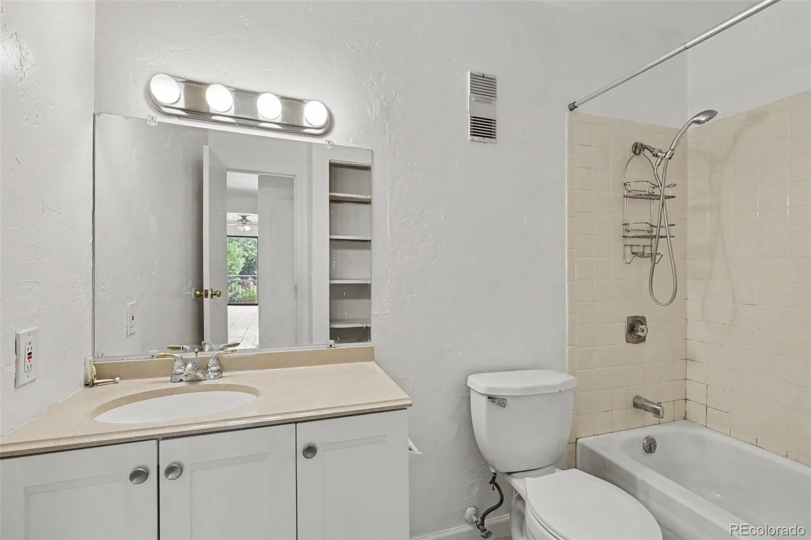 5995 W Hampden Avenue #22A Denver CO 80227 | MLS #REC5523039 07242026024436 1600 19