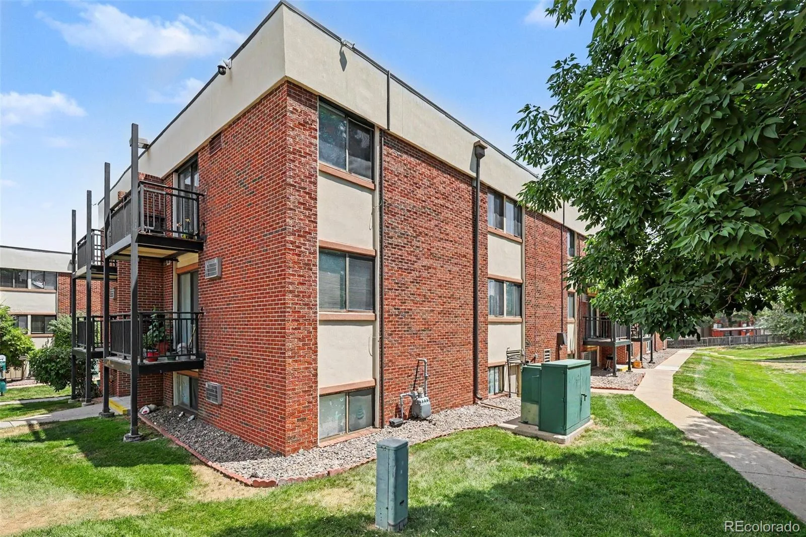 5995 W Hampden Avenue #22A Denver CO 80227 | MLS #REC5523039 07242026024436 1600 26
