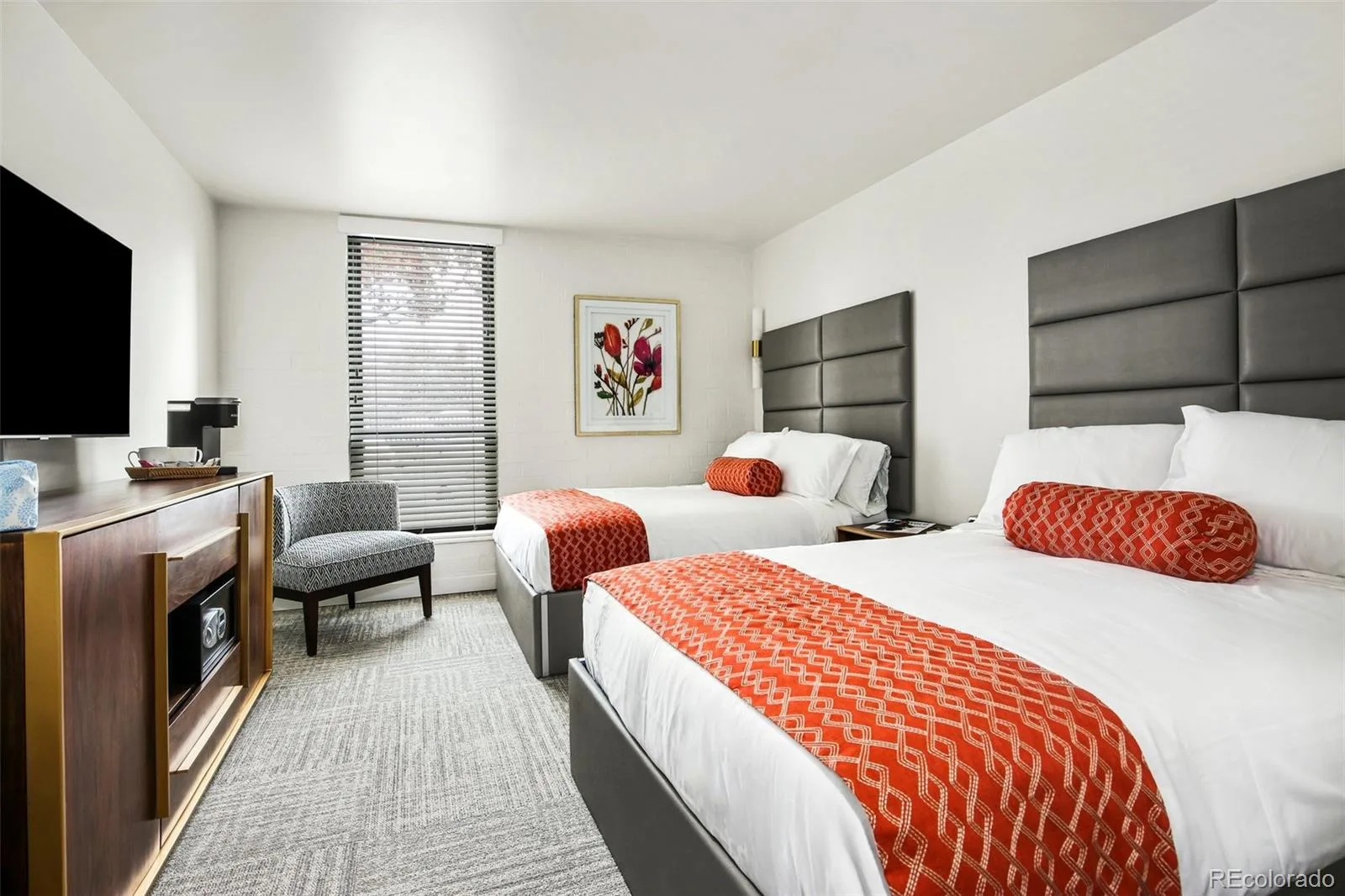 460 S Marion Parkway #653 Denver CO 80209 | MLS #REC5524212 09232026003309 1600 23