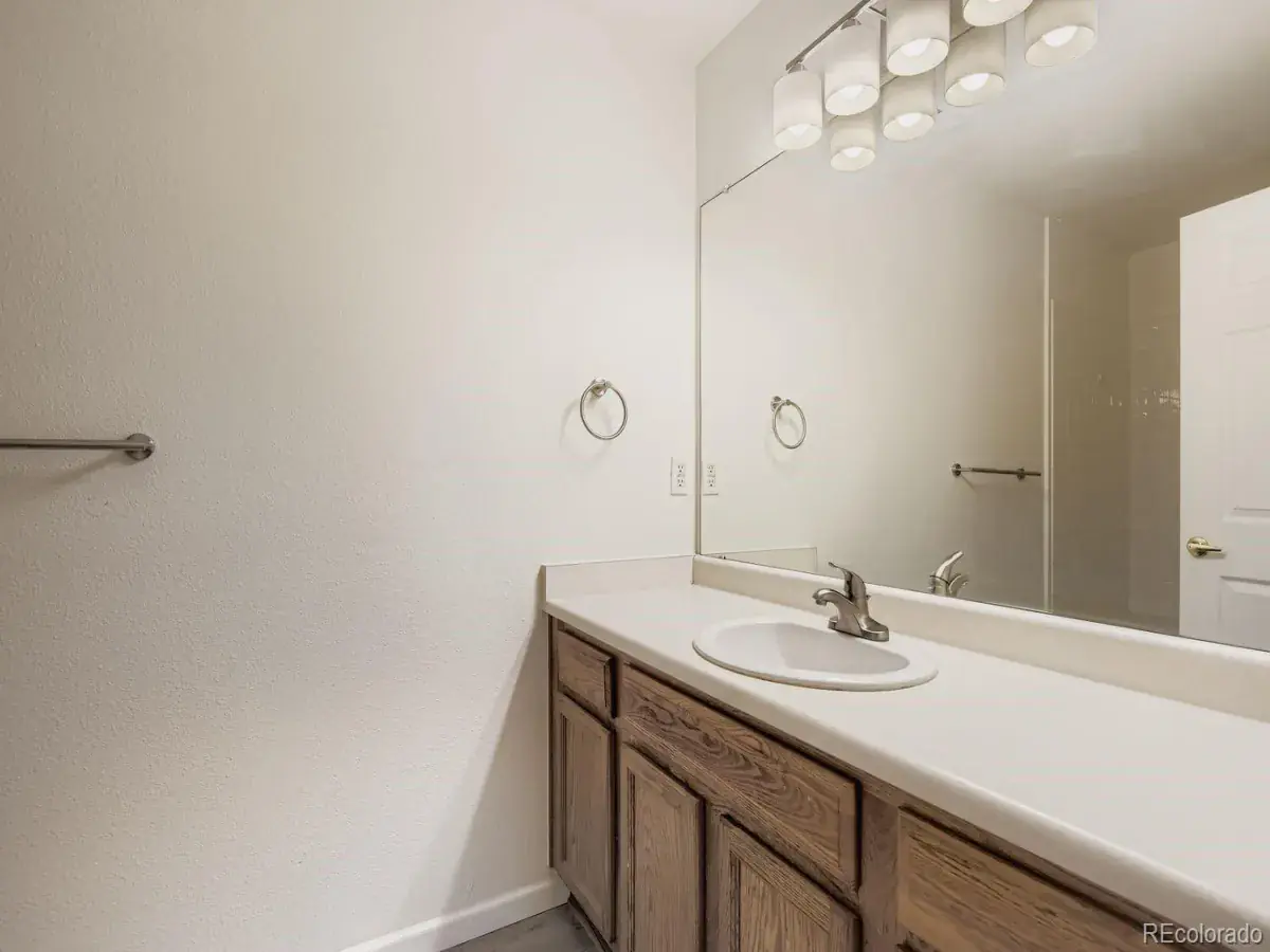 3261 S Waco Court #B Aurora CO 80013 MLS #REC5524452 01122026194336 1200 10