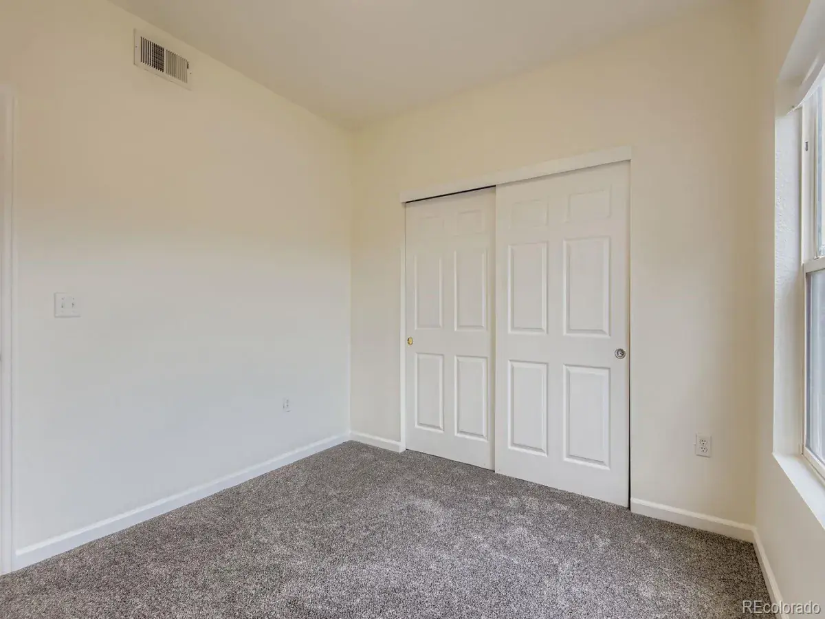 3261 S Waco Court #B Aurora CO 80013 MLS #REC5524452 01122026194336 1200 13