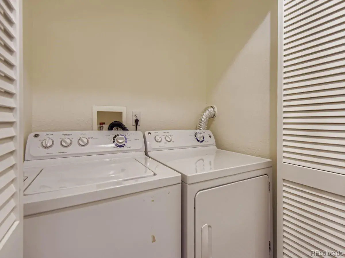 3261 S Waco Court #B Aurora CO 80013 MLS #REC5524452 01122026194336 1200 15
