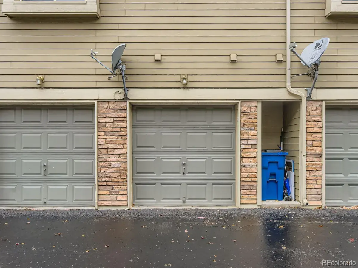 3261 S Waco Court #B Aurora CO 80013 MLS #REC5524452 01122026194336 1200 16