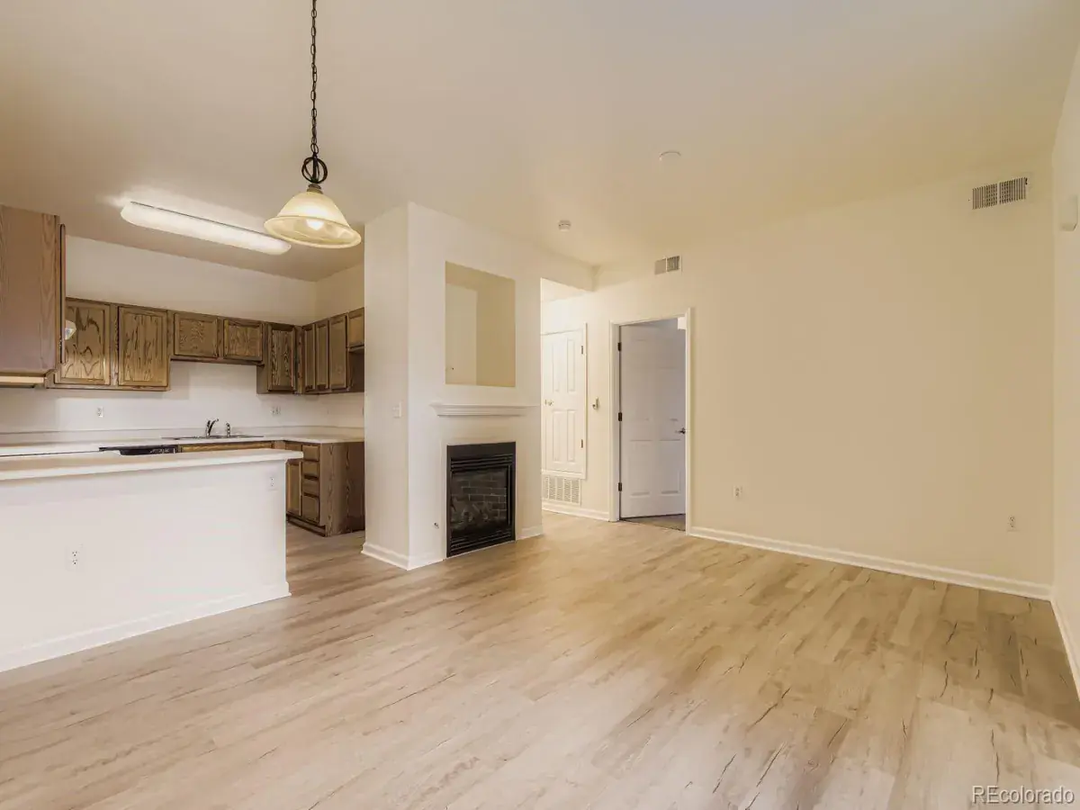 3261 S Waco Court #B Aurora CO 80013 MLS #REC5524452 01122026194336 1200 2