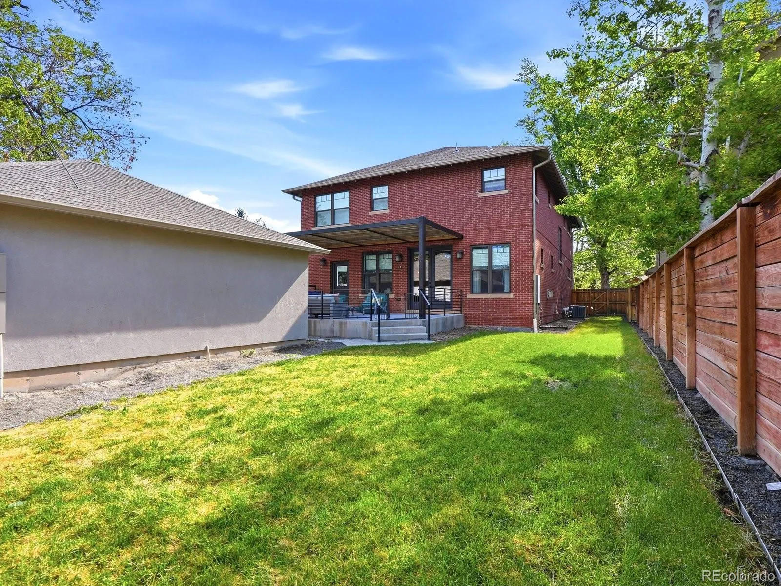 2351 N Glencoe Street Denver CO 80207 MLS #REC5525970 05152026195935 1600 38