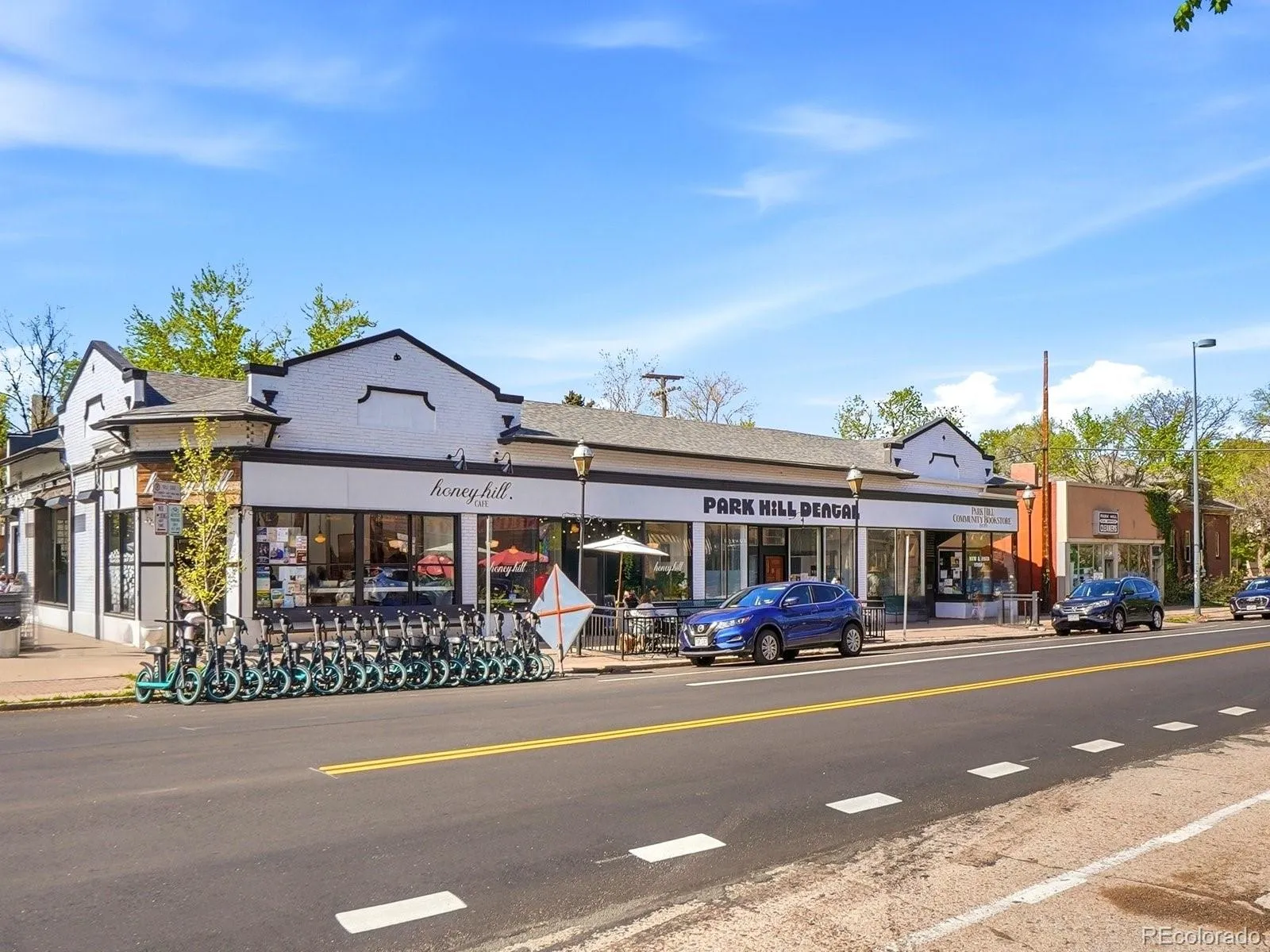 2351 N Glencoe Street Denver CO 80207 MLS #REC5525970 05152026195935 1600 39
