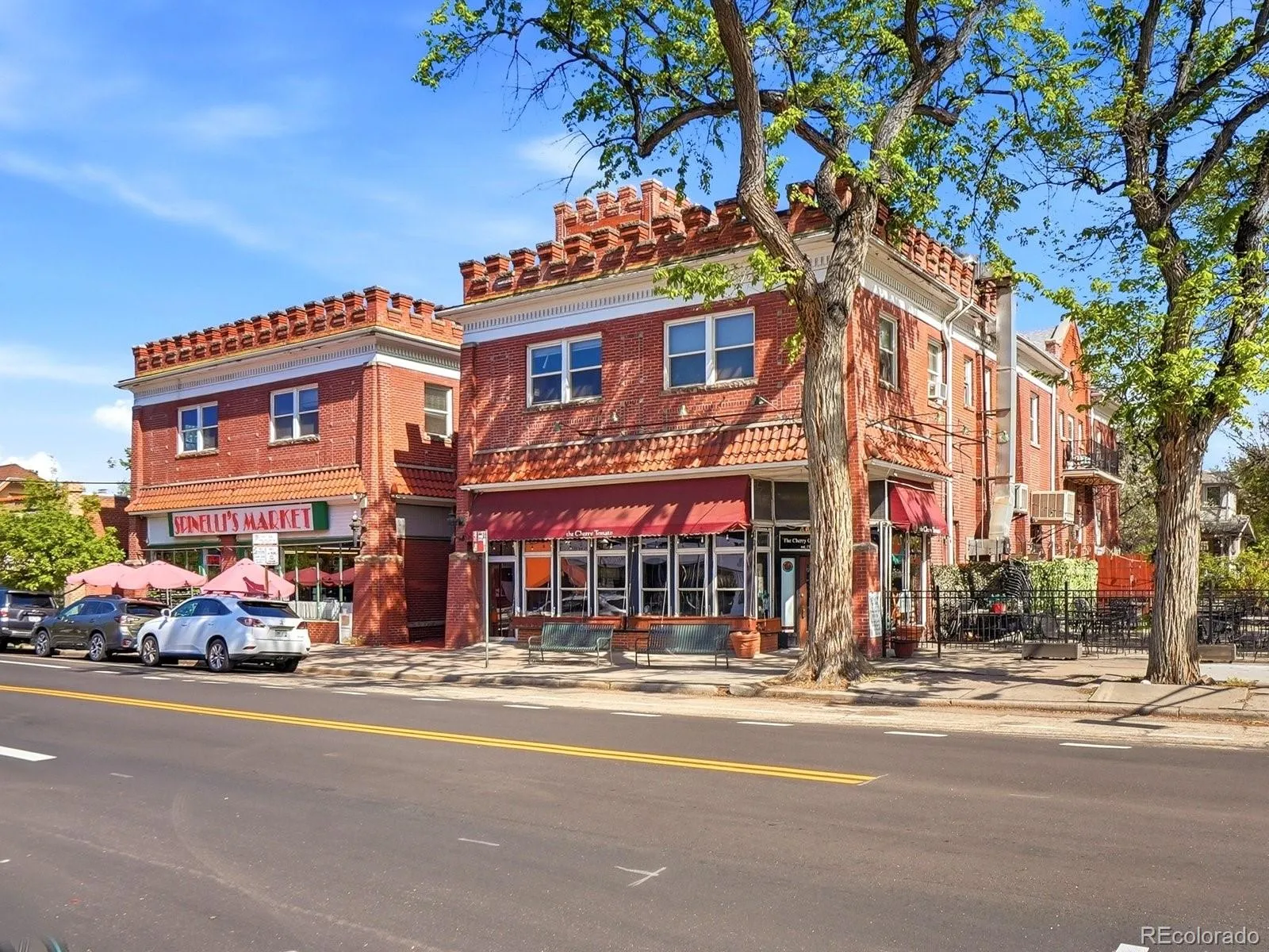 2351 N Glencoe Street Denver CO 80207 MLS #REC5525970 05152026195935 1600 40