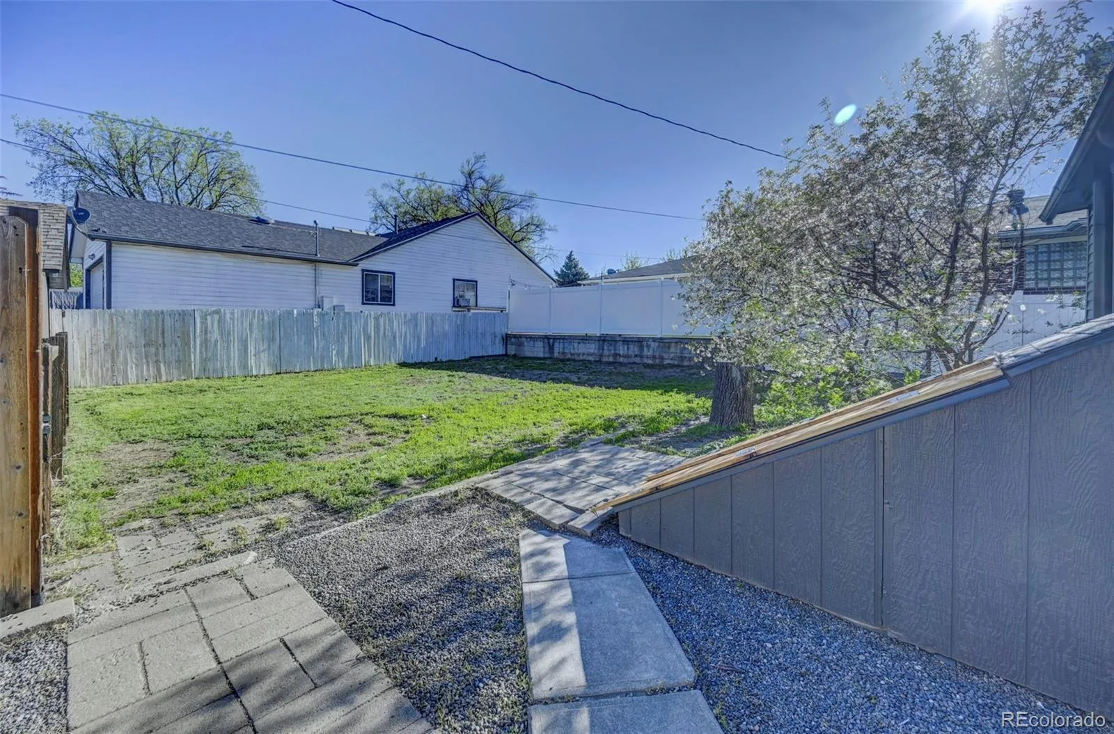 235 E Cornell Avenue Englewood CO 80113 MLS #REC5528029 05292026150241 1600 19