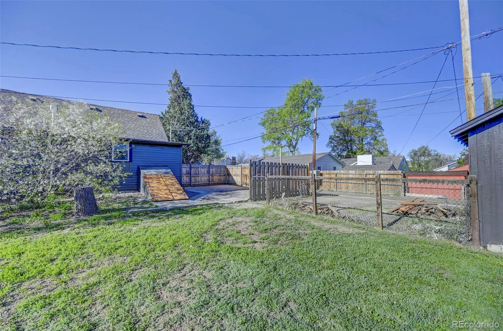 235 E Cornell Avenue Englewood CO 80113 MLS #REC5528029 05292026150241 1600 24