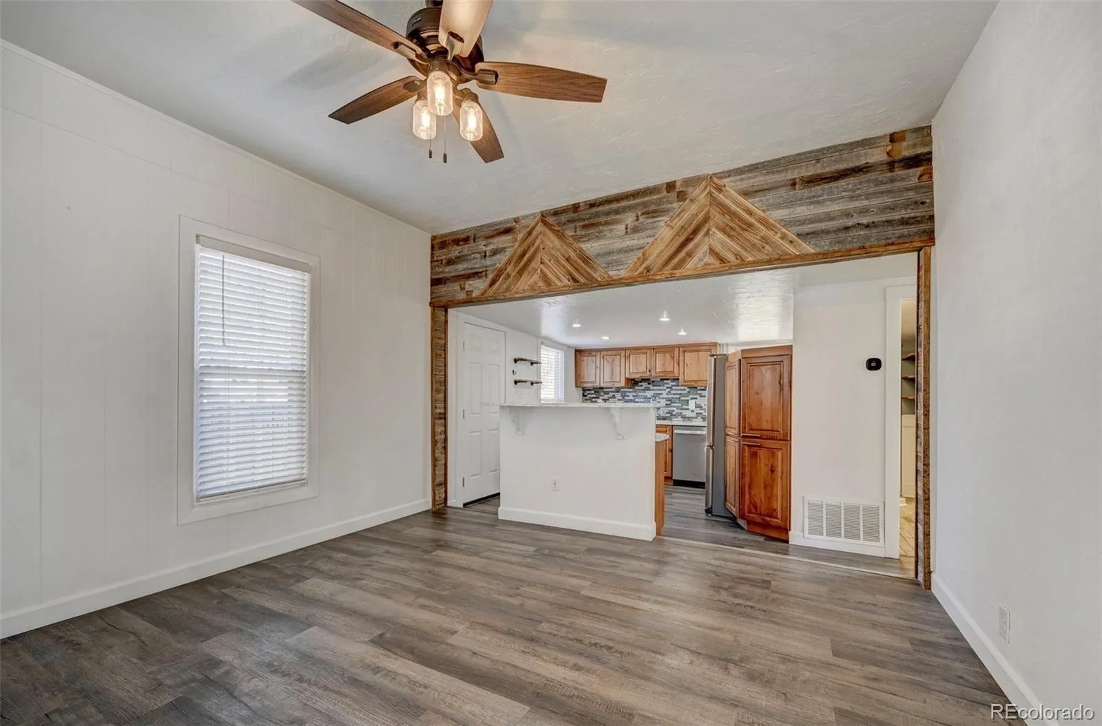 235 E Cornell Avenue Englewood CO 80113 MLS #REC5528029 05292026150241 1600 25