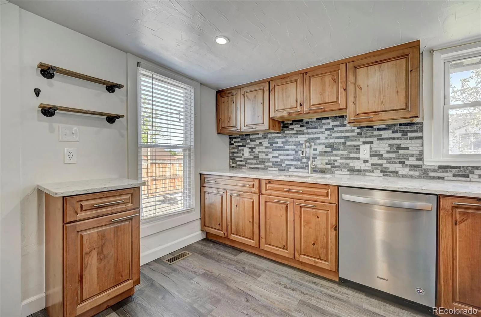 235 E Cornell Avenue Englewood CO 80113 MLS #REC5528029 05292026150241 1600 30