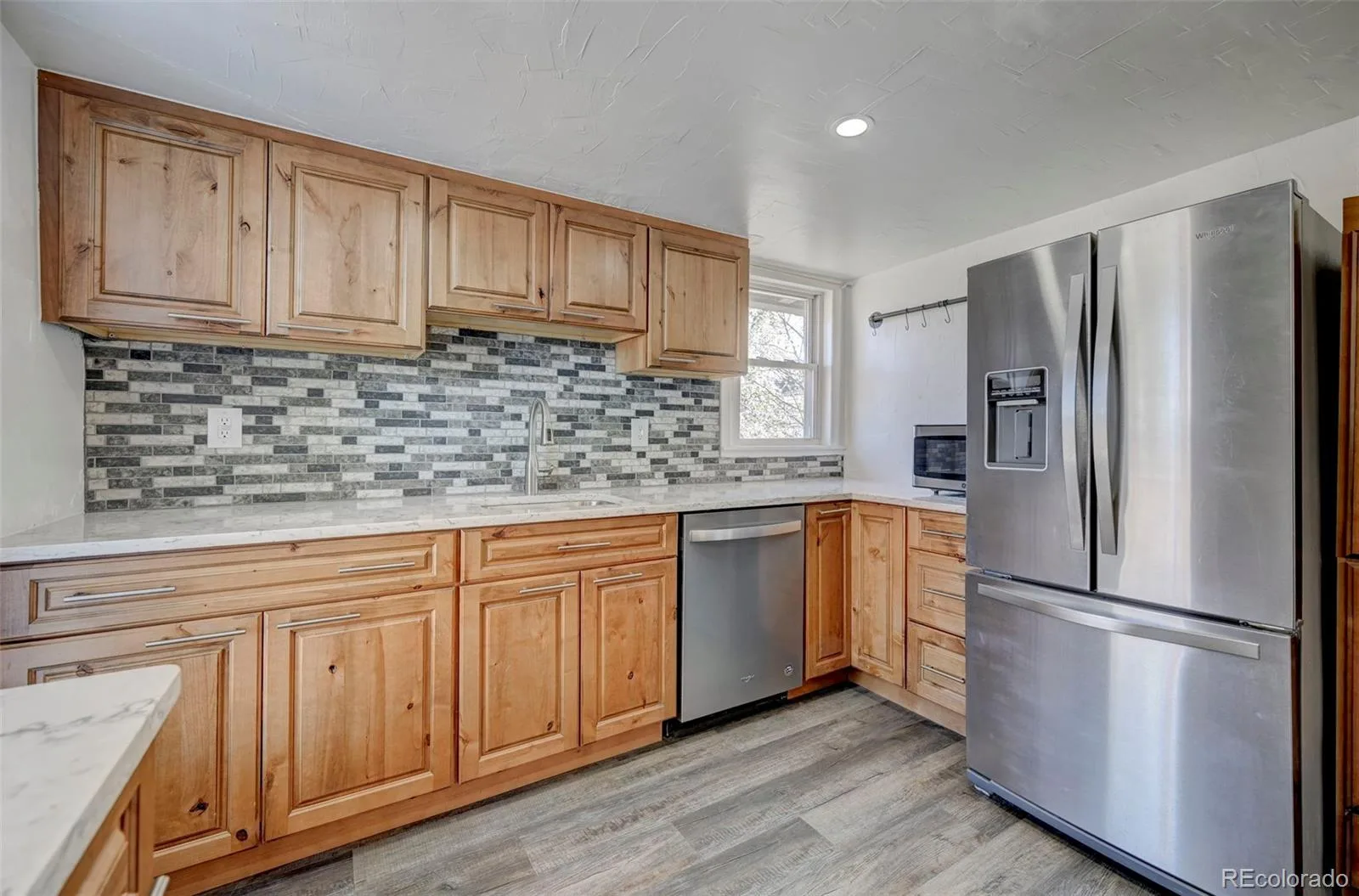 235 E Cornell Avenue Englewood CO 80113 MLS #REC5528029 05292026150241 1600 31
