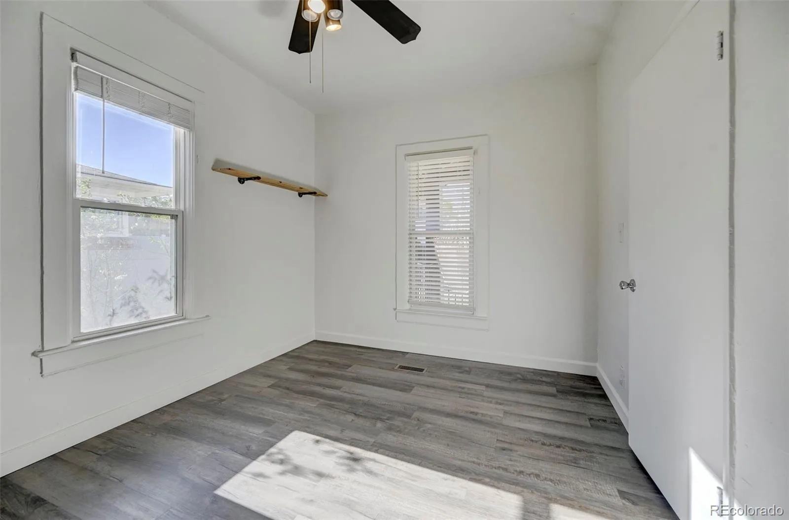 235 E Cornell Avenue Englewood CO 80113 MLS #REC5528029 05292026150241 1600 35