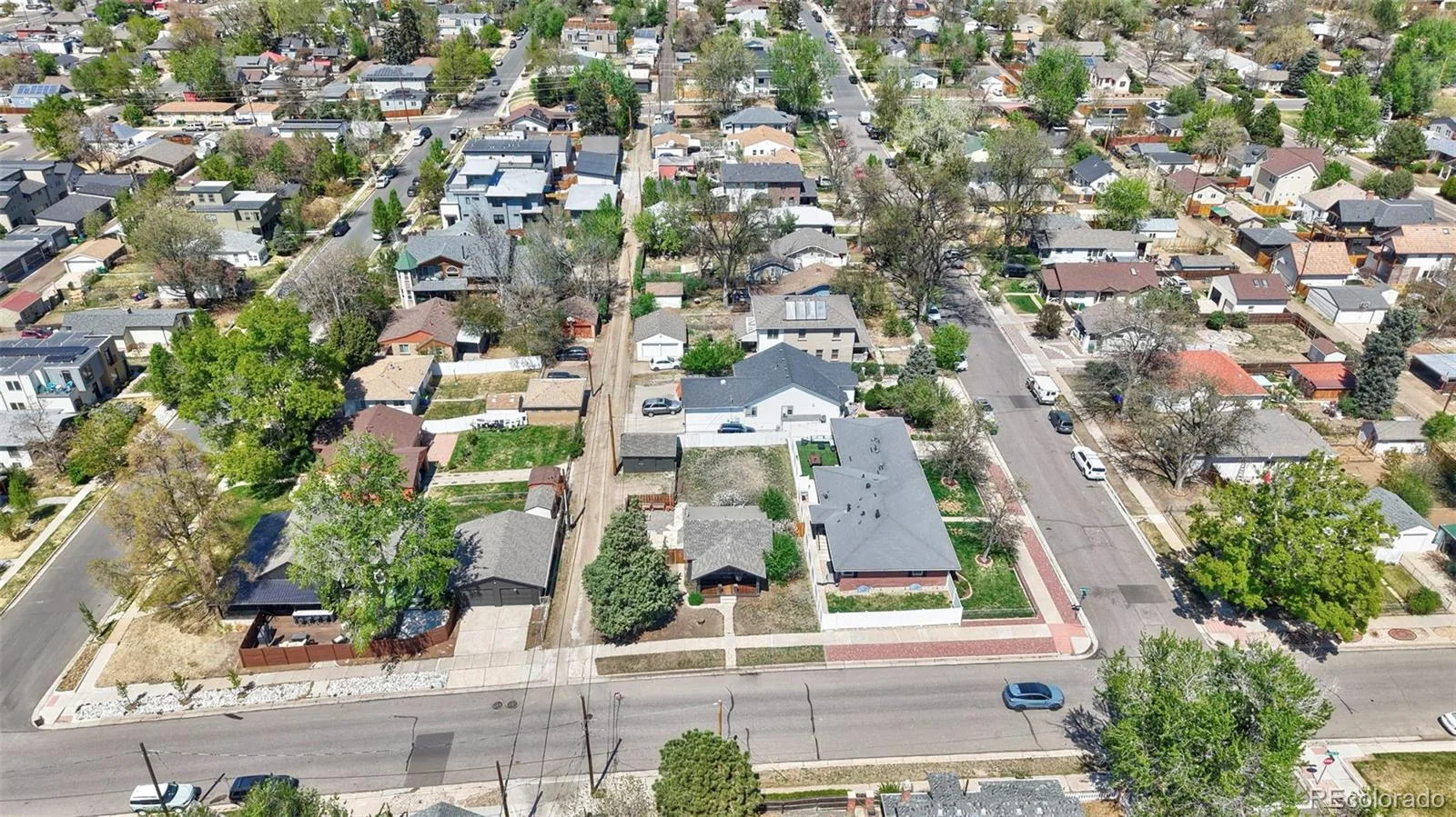 235 E Cornell Avenue Englewood CO 80113 MLS #REC5528029 05292026150241 1600 42