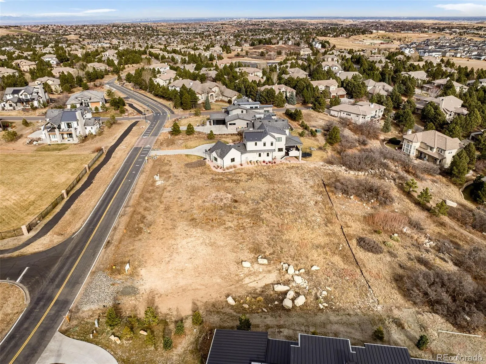 6424 Country Club Drive Castle Rock CO 80108 | MLS #REC5528097 04072026010754 1600 5