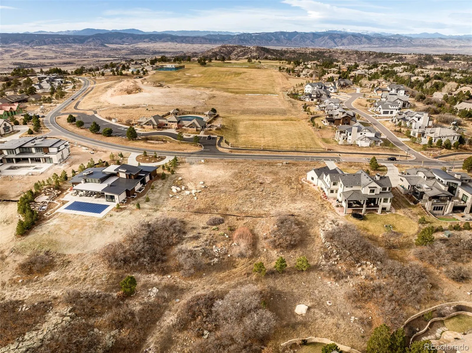 6424 Country Club Drive Castle Rock CO 80108 | MLS #REC5528097 04072026010754 1600 6