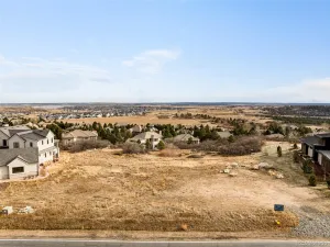 6424 Country Club Drive Castle Rock CO 80108 | MLS #REC5528097 04072026010754 300 0