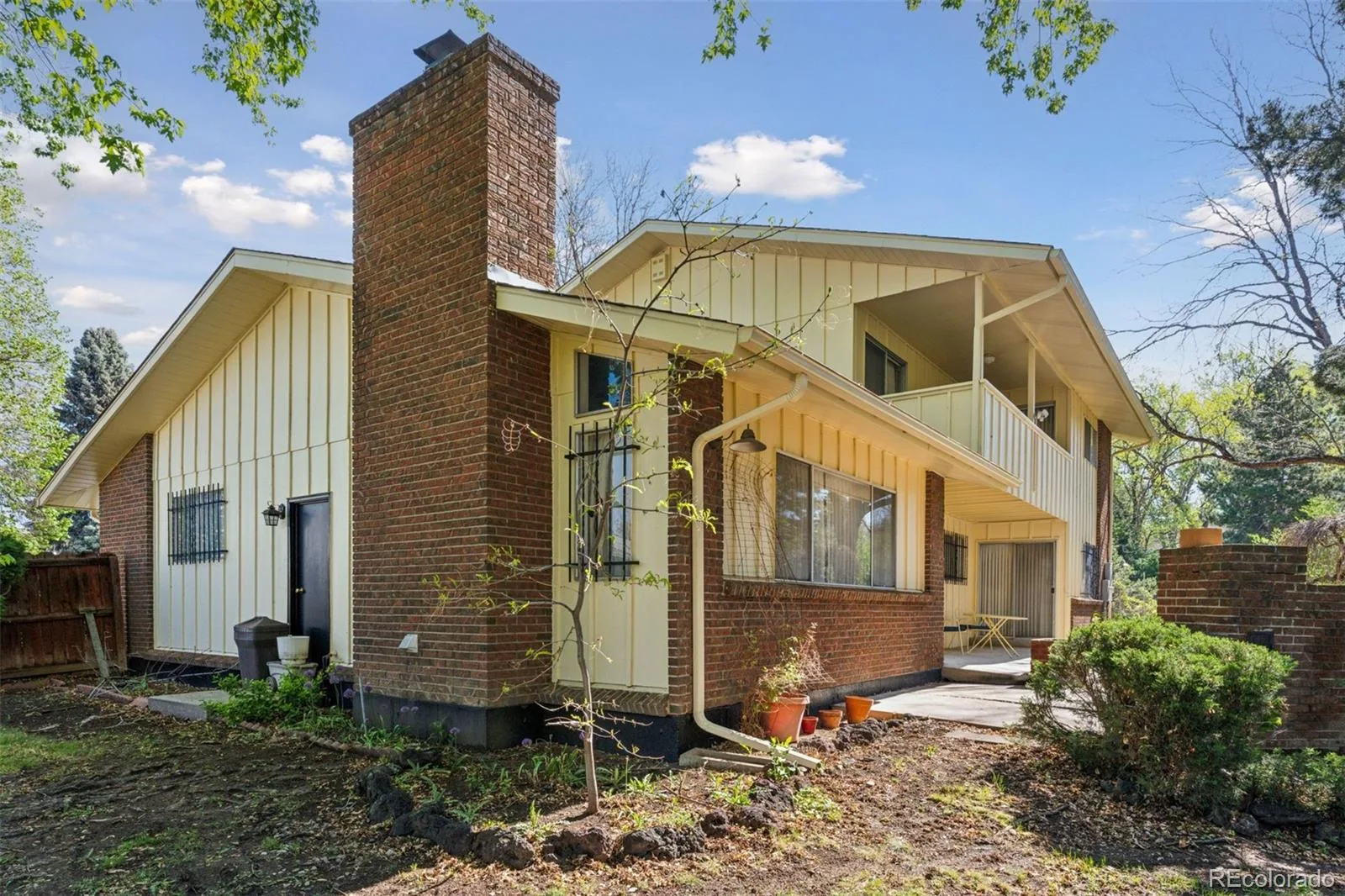 8484 E Radcliff Avenue Denver CO 80237 MLS #REC5530478 06182026185558 1600 25