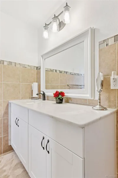 8484 E Radcliff Avenue Denver CO 80237 MLS #REC5530478 06182026185558 800 20