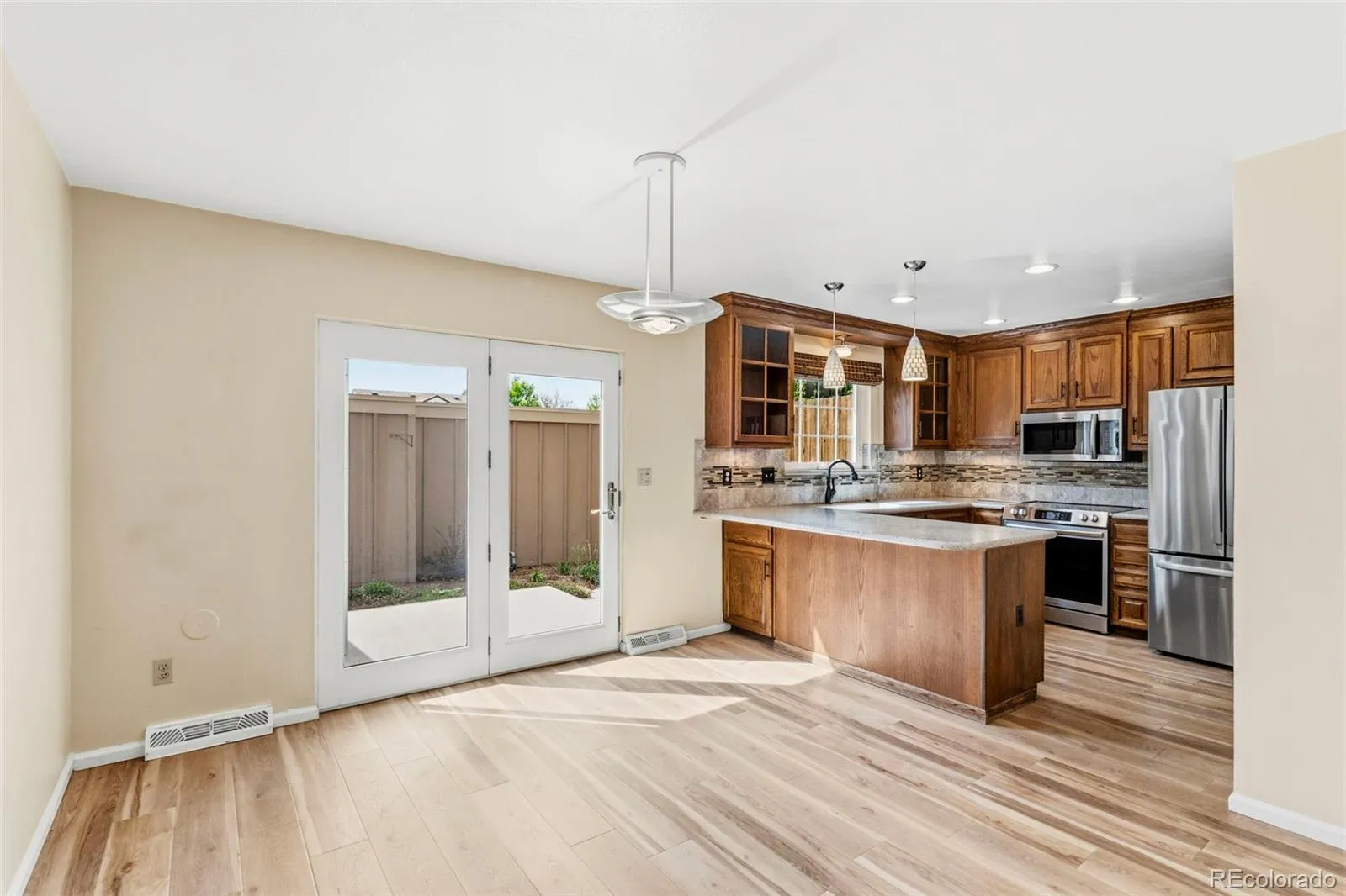 8752 E Amherst Drive #B Denver CO 80231 MLS #REC5530486 05122026160828 1600 12