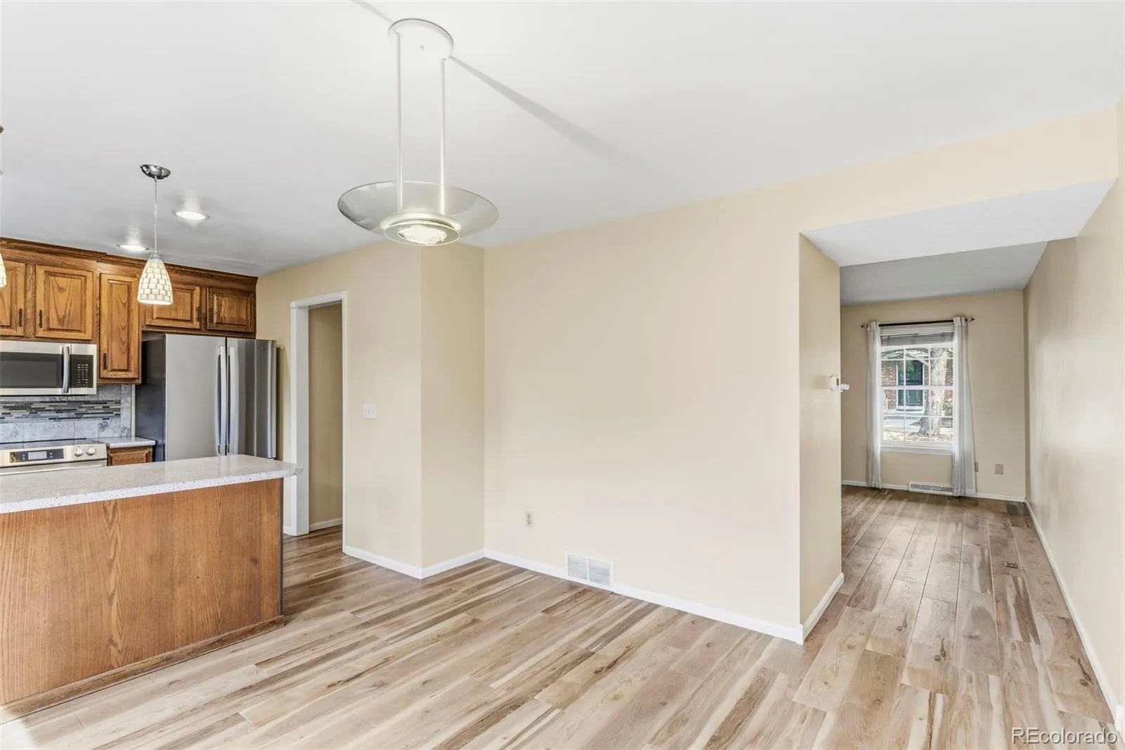 8752 E Amherst Drive #B Denver CO 80231 MLS #REC5530486 05122026160828 1600 15