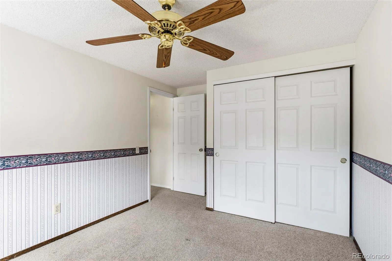 8752 E Amherst Drive #B Denver CO 80231 MLS #REC5530486 05122026160828 1600 23