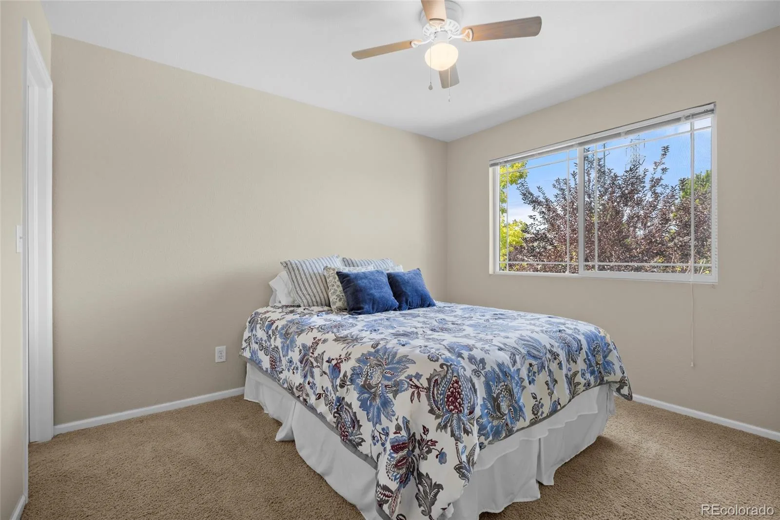 4850 S Elk Court Aurora CO 80016 | MLS #REC5531521 07312026021516 1600 24